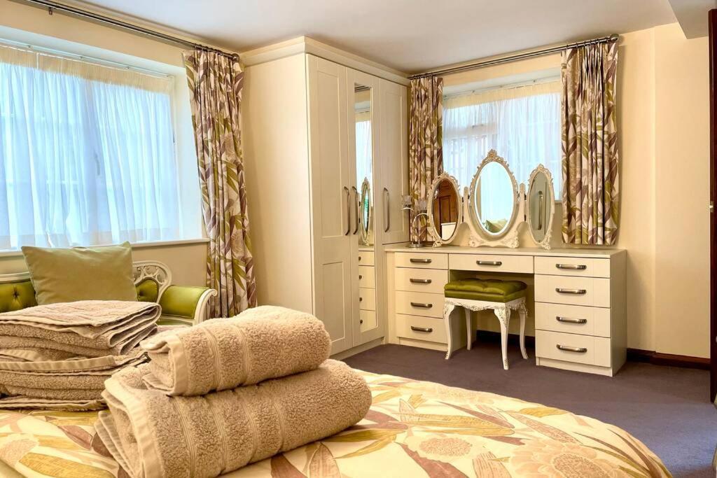 Adorable 2 Bedroom Countryside Guesthouse Broome  Dış mekan fotoğraf